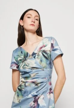 SWING Mit Blumendruck - Jerseyjurk - Rainy Blue/Multi 11 SWING Mit Blumendruck - Jerseyjurk - Rainy Blue/Multi -Mode Jurk Winkel 00766dffacc2462a958564fa0f47ba0f