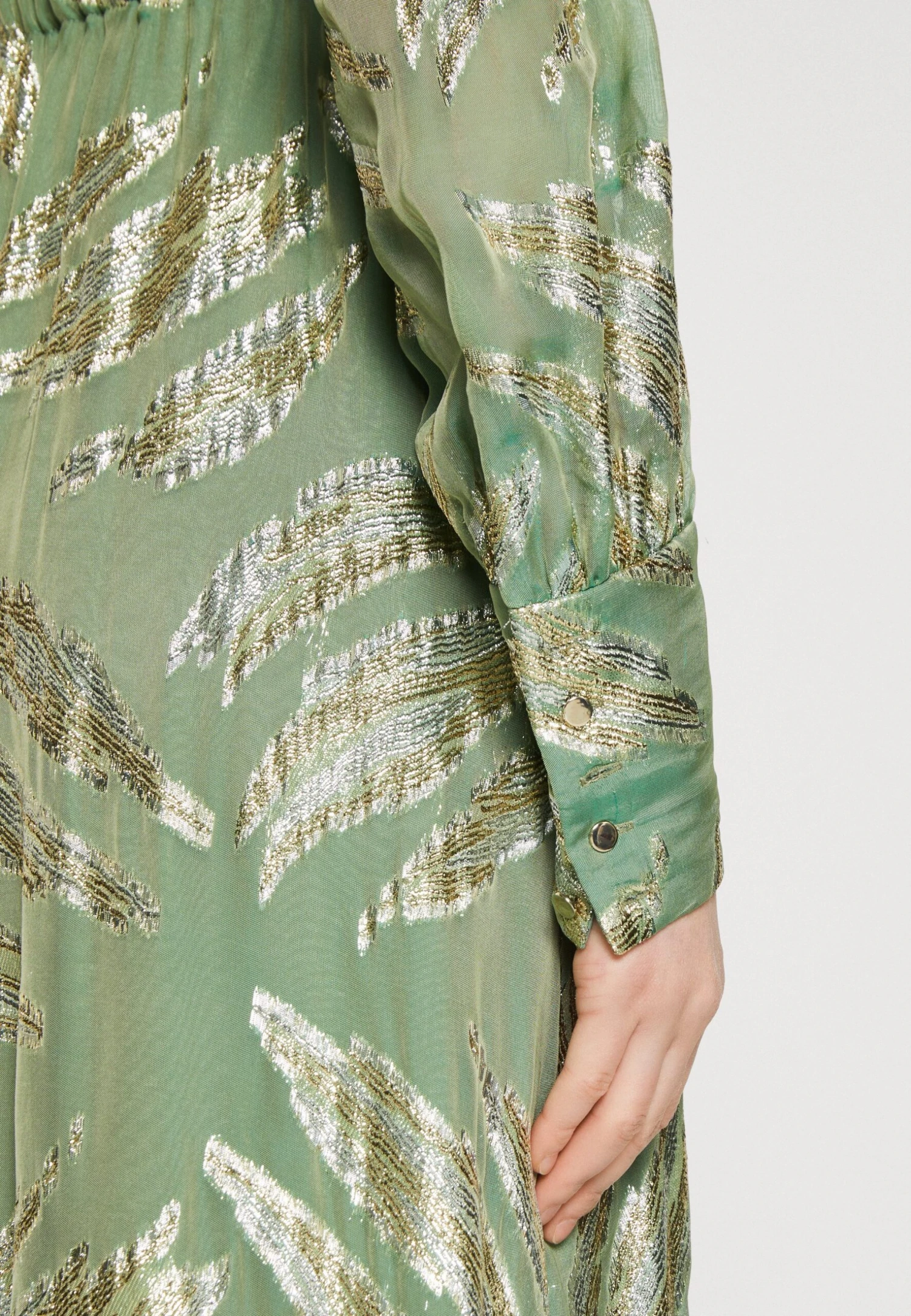 SWING Galajurk - Aloe Green/Gold Coloured 8 SWING Galajurk - Aloe Green/Gold Coloured - Afbeelding 6