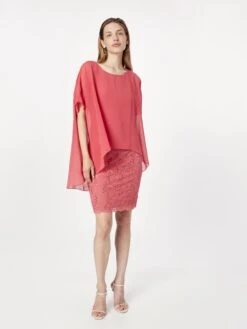 SWING Cocktailjurken Cocktailjurk Dames Lichtrood -Mode Jurk Winkel 56b262d46f6fd603566b5711345e6f9b