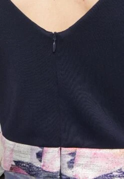 SWING Cocktailjurk - Navy/Ivory -Mode Jurk Winkel 69d2b0dc73214ebbac9a2f4fab6d33b3