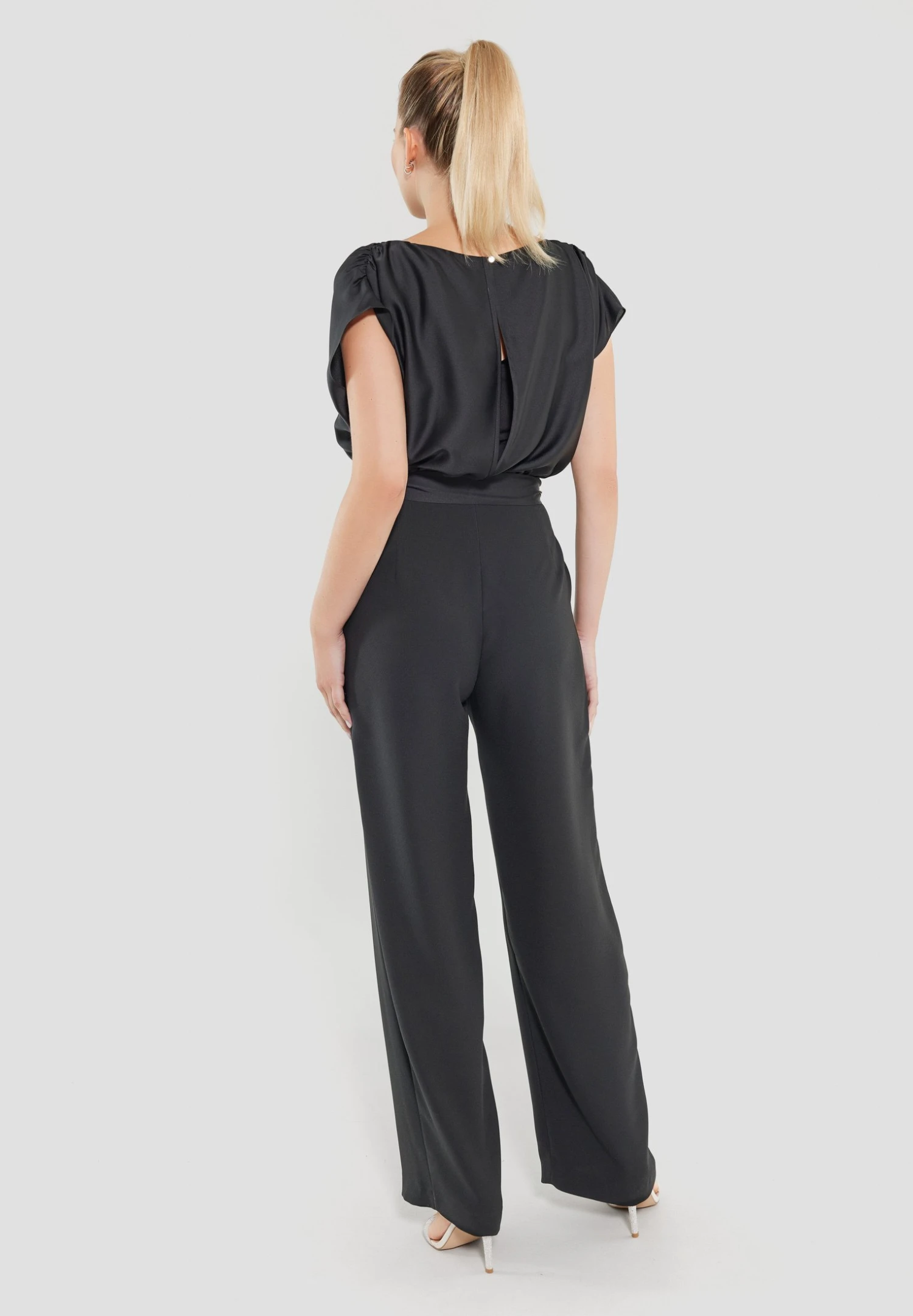 SWING Jumpsuit - Black 5 SWING Jumpsuit - Black - Afbeelding 3