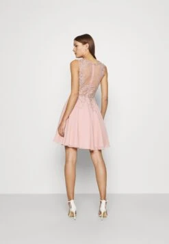 SWING Cocktailjurk - Peach -Mode Jurk Winkel ab595c2891f5445cab46e449886543a6