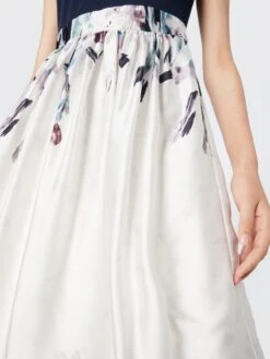 SWING Avondjurken Avondjurk Dames Ecru / Nachtblauw -Mode Jurk Winkel dd8b7b909b8c2573b80984622dd04ae1