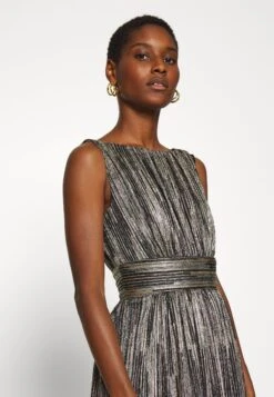 SWING Dress - Cocktailjurk - Multi 11 SWING Dress - Cocktailjurk - Multi -Mode Jurk Winkel dfacb6bdeffc4e4fb51db9afd582fb17