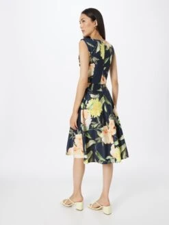 SWING Mini Jurken Jurk Dames Marine 10 SWING Mini Jurken Jurk Dames Marine -Mode Jurk Winkel e8b71d9c65b4e3b581ca797303b06a60