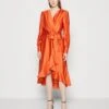 SWING Cocktailjurk - Burned Orange -Mode Jurk Winkel f19455960ad2456f8f313a02bd784b24