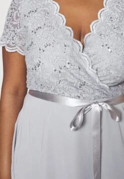 Dress Made Of Material Mix - Cocktailjurk - Silver-Coloured -Mode Jurk Winkel f63e7294356f484baa713c568f98252b